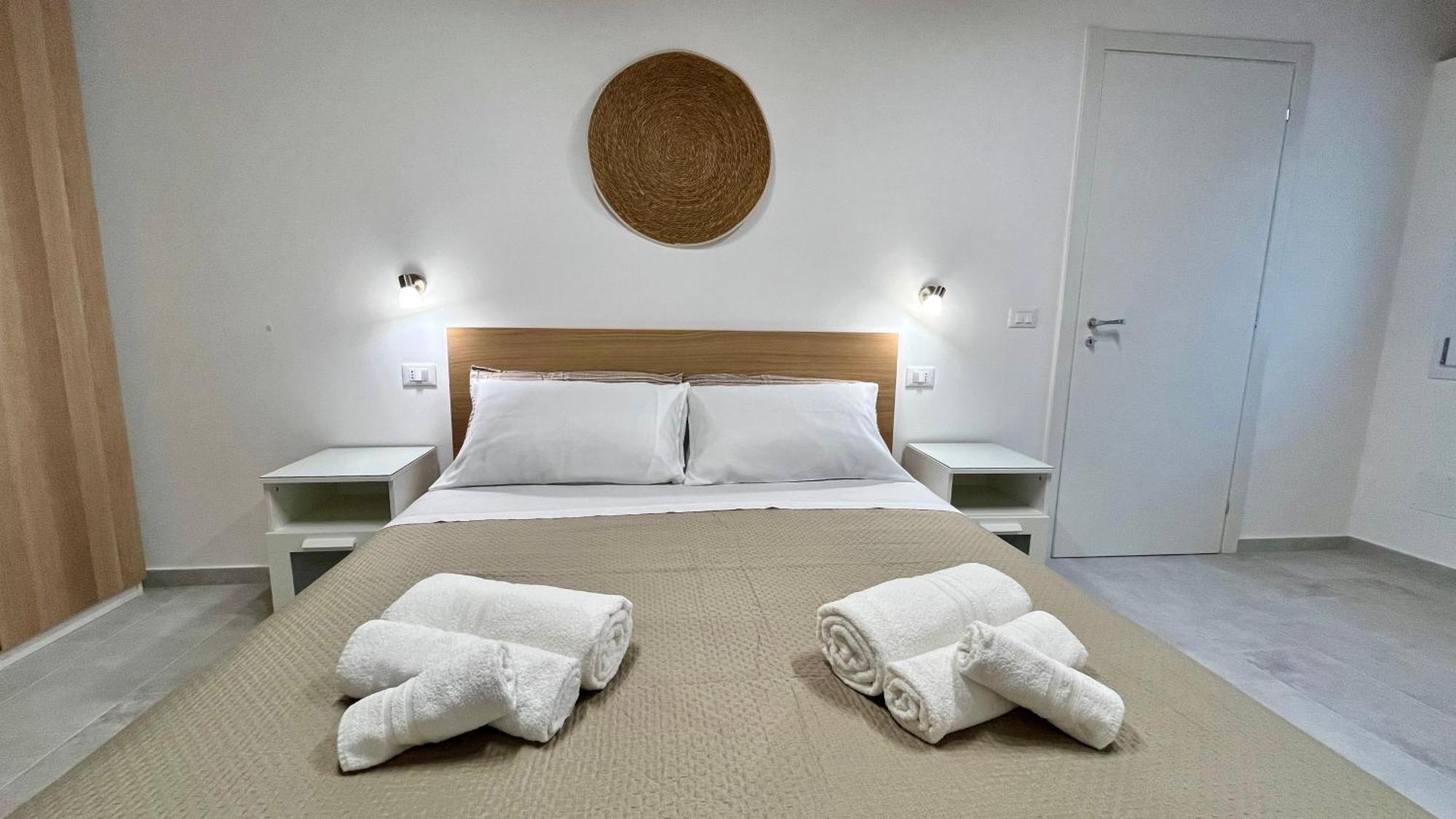 Al Cortiletto Villa Avola Bagian luar foto