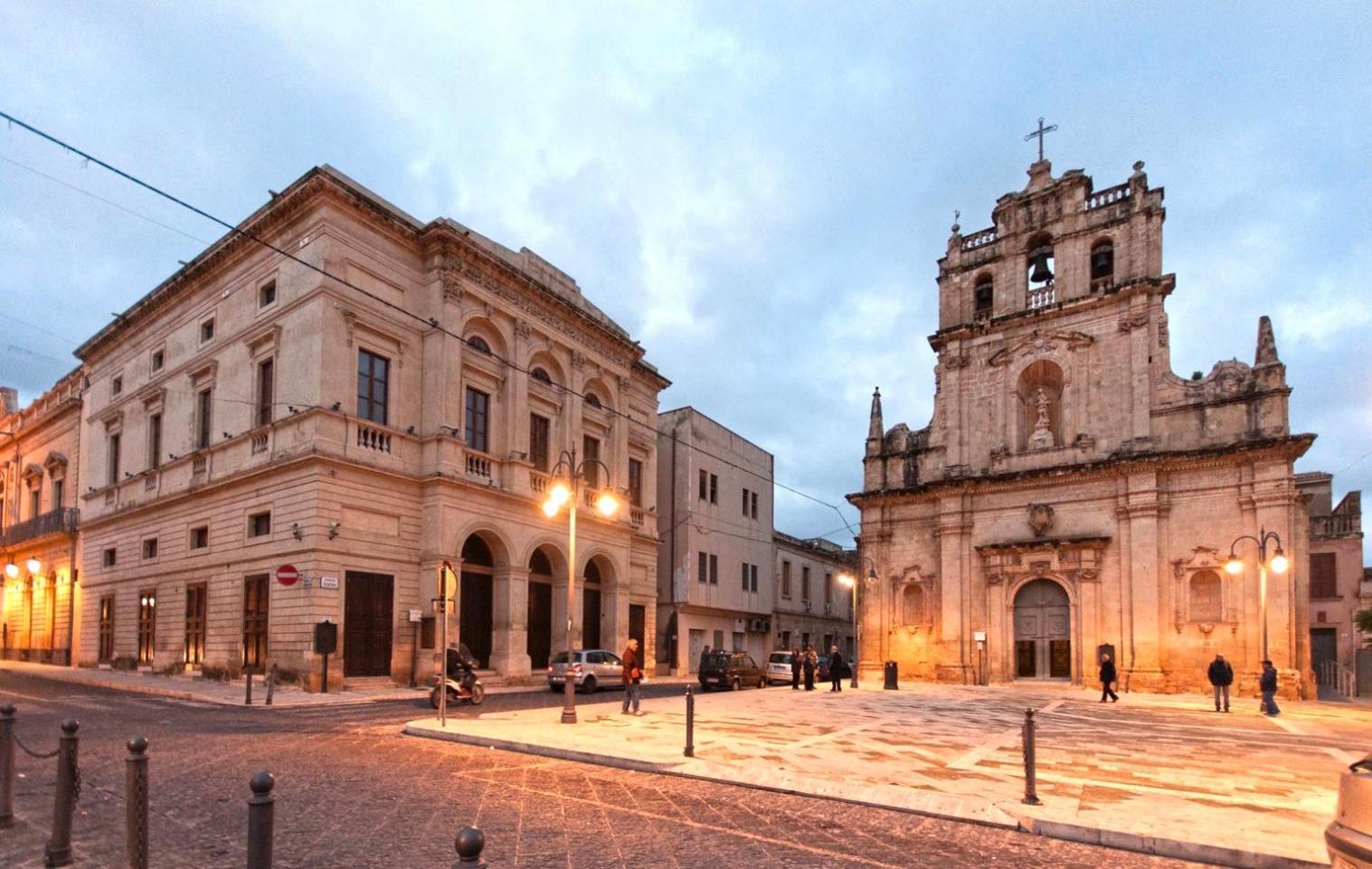 Al Cortiletto Villa Avola Bagian luar foto